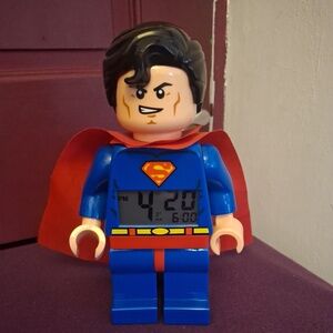 LEGO DC Super Heroes "SUPERMAN" Figure Alarm CLOCK. EXCELLENT condition.